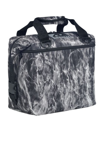 https://totallywaterproofcontainers.com/wp-content/uploads/2019/07/12-Can-Mossy-Oak-Manta-Cooler-profile.png